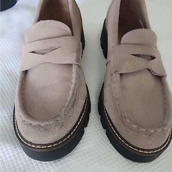 House of Harlow 1960 Gunner Light Taupe Suede Platform Lug Sole Loafers - Picture 11 of 14